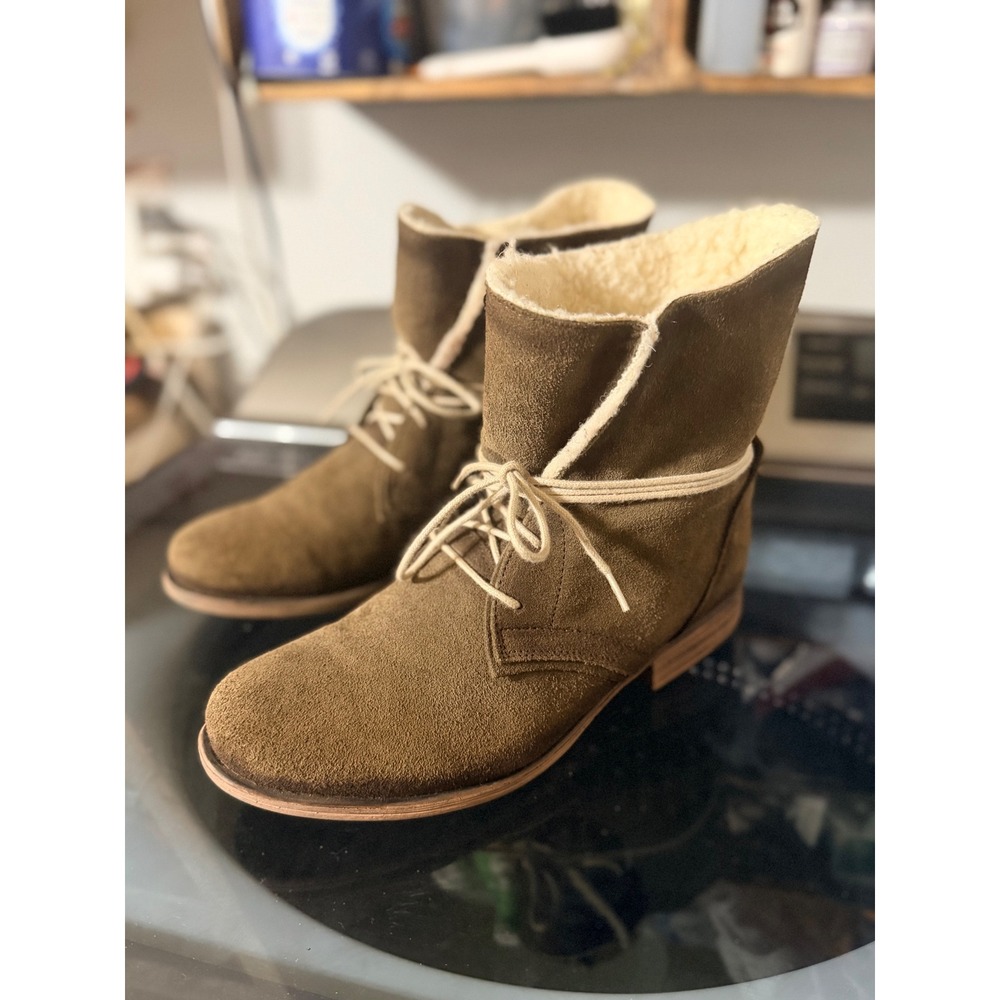 Eric Michael Suede Lace Up Boots Women 38 Olive Brown Good Faux Fur Lined